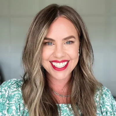 @hollyhjohnston profile image