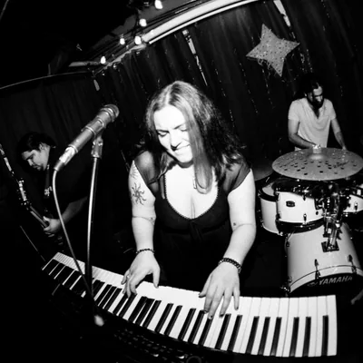 @hollypocketmusic profile image