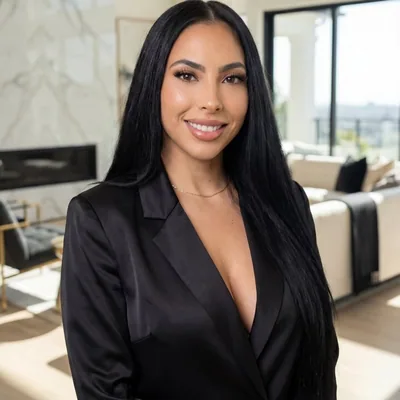 @homeloanswithelaine profile image
