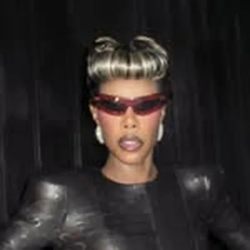 @honeydijon profile image