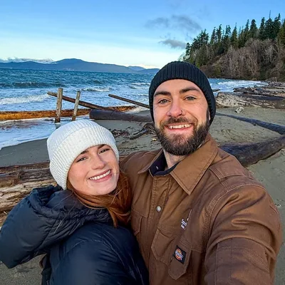 @hopeandlogan profile image