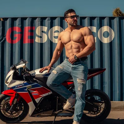 @hoseinmokarram1371 profile image