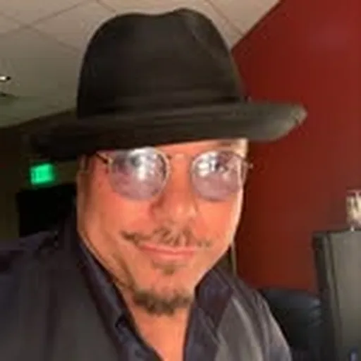 @howard_hewett profile image