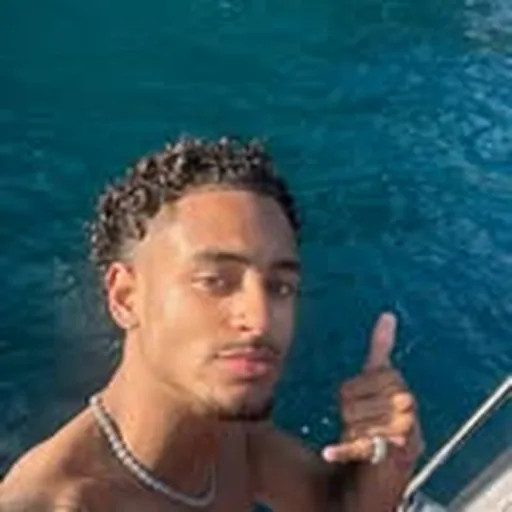 @hugoozerr profile image