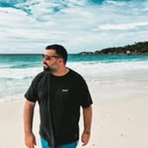 @hugorizzo_ profile image