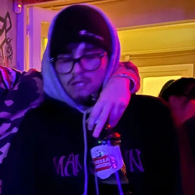 @hunterrr.yb profile image