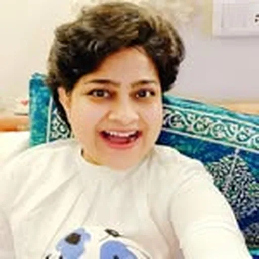 @i_am_the_dr_shalini profile image