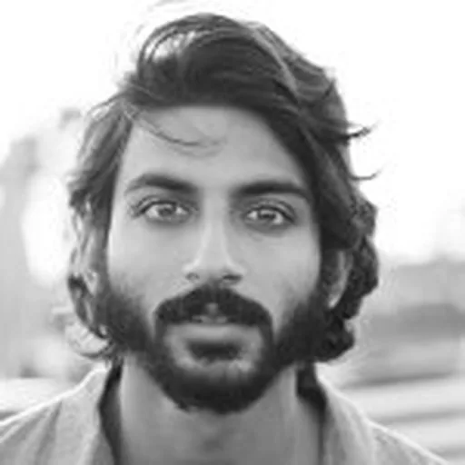@iamavi_nash profile image