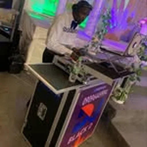 @iamdjblackd profile image