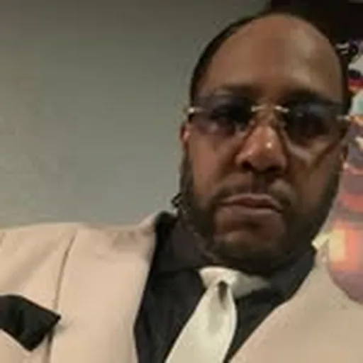 @iamdjcube profile image