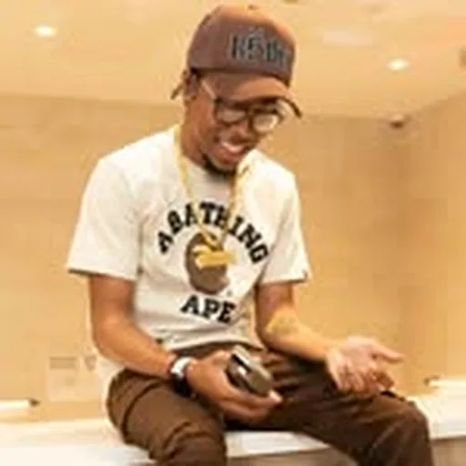 @iamdjsteff profile image