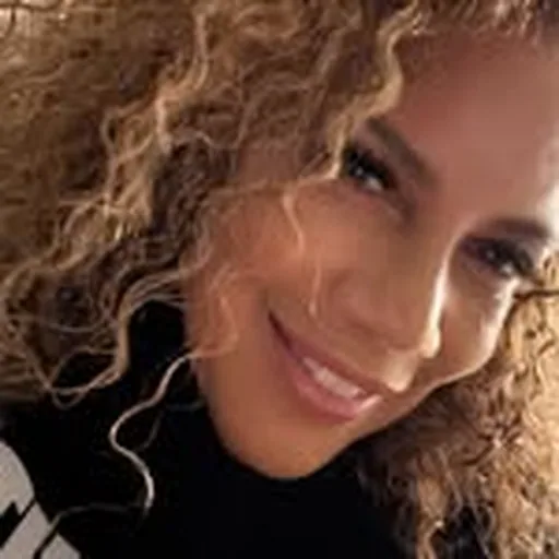 @iamkellijoy profile image