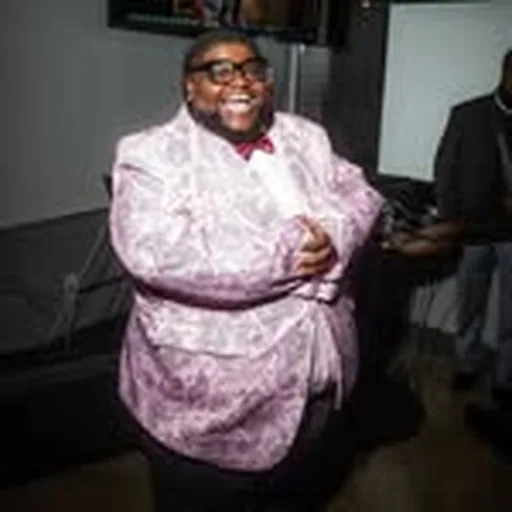 @iamphatpapi profile image