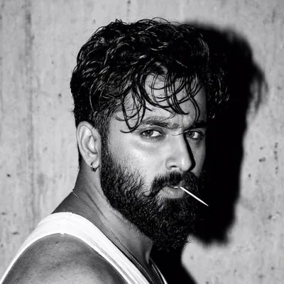 @iamunnimukundan profile image