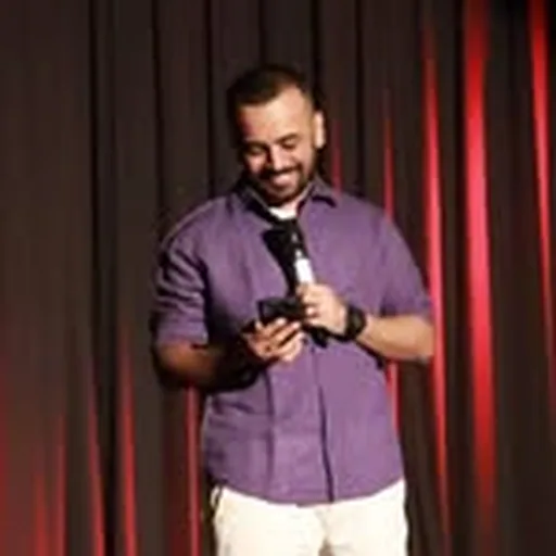 @ichaadhari_naag profile image