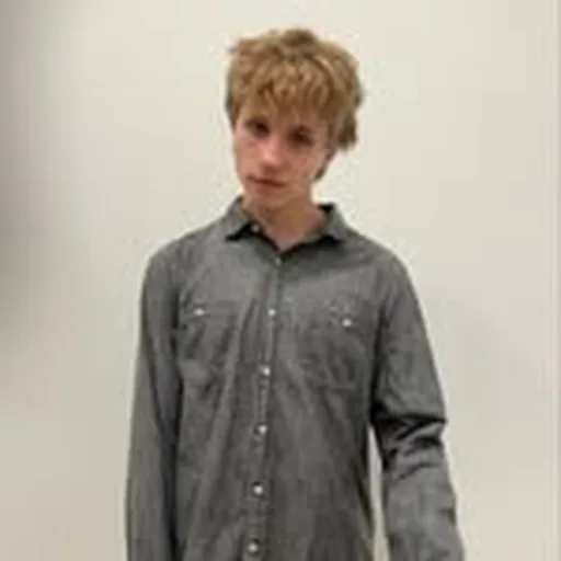 @idkjulian_ profile image