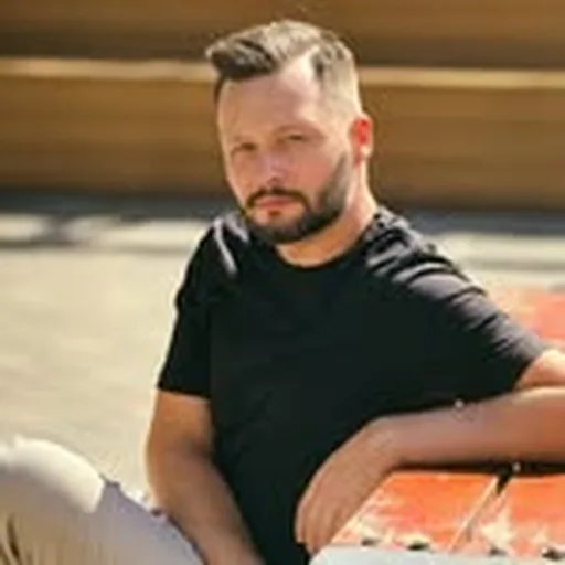 @igorkhobta profile image