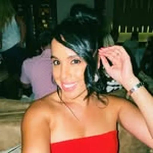 @ilianabueno_ profile image