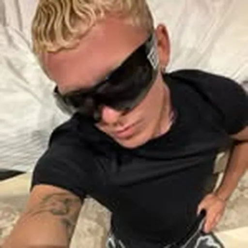 @iliynf profile image