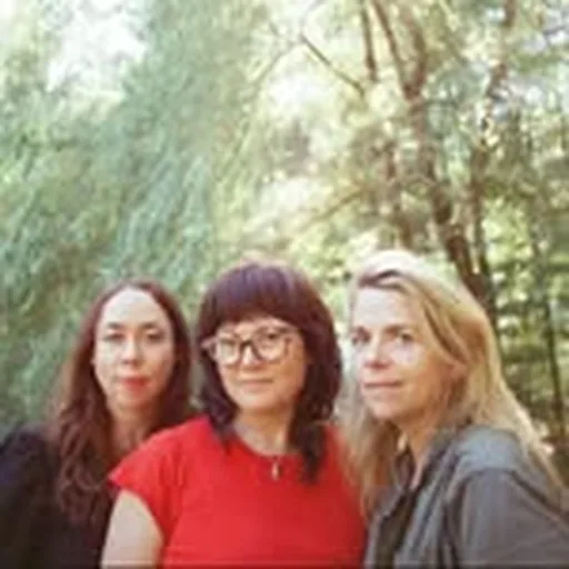 @imwithherband profile image