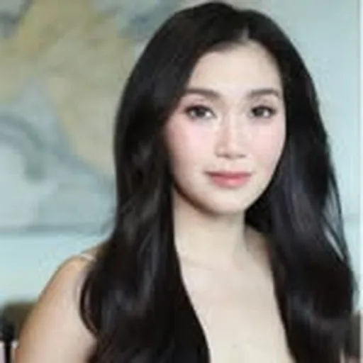 @inaroaaa profile image