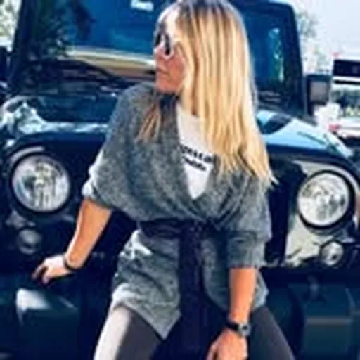 @inesligron profile image