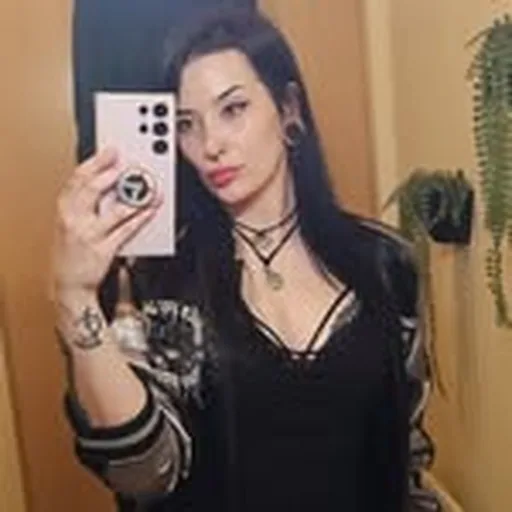 @inhercrypt profile image
