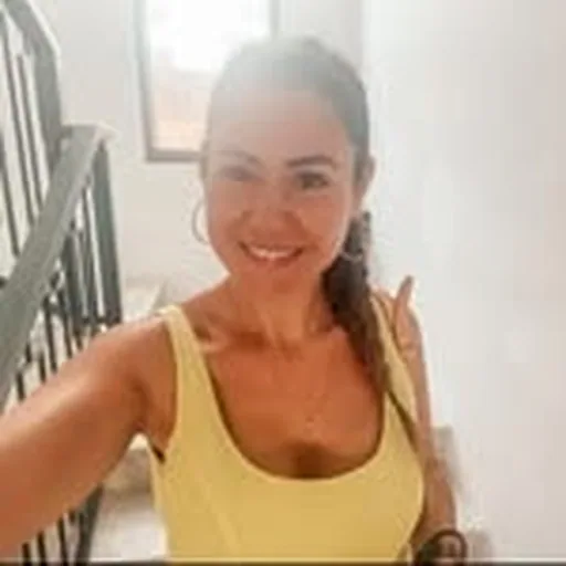 @irismorata profile image