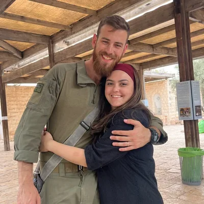@israeliarmywife profile image