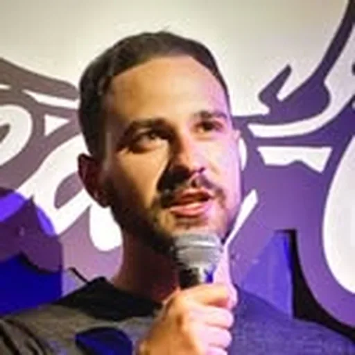 @itailevwriter profile image