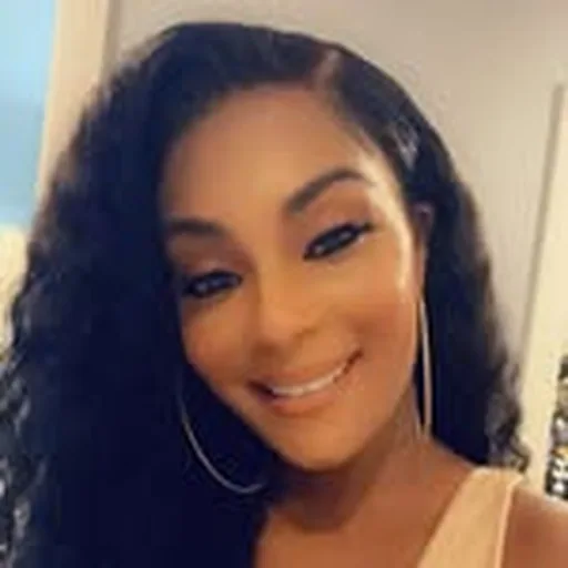 @italiemurphy profile image