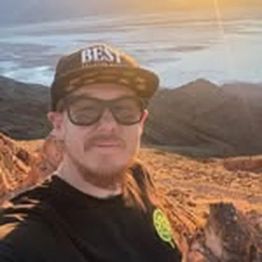 @itsajoey profile image