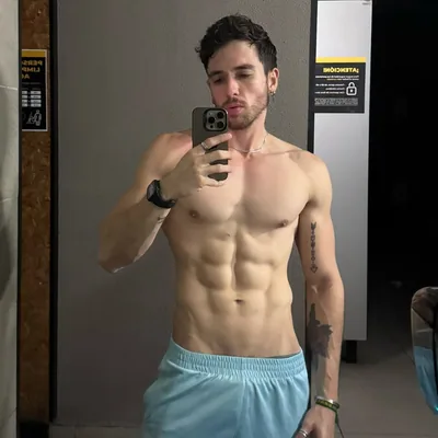 @itsalex.47 profile image