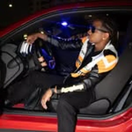 @itsdombrown profile image