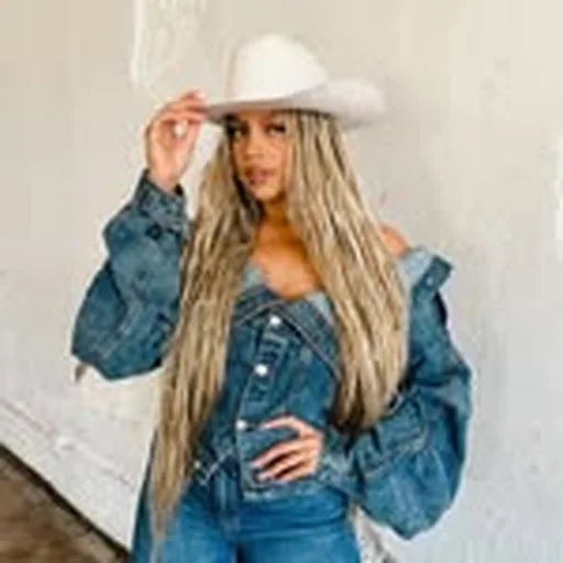 @itsjustelsie__ profile image