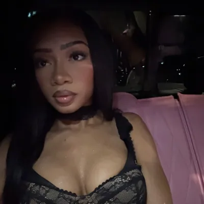 @itskellyvalentine profile image