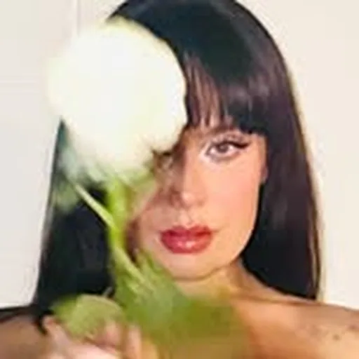@itsleostarr profile image