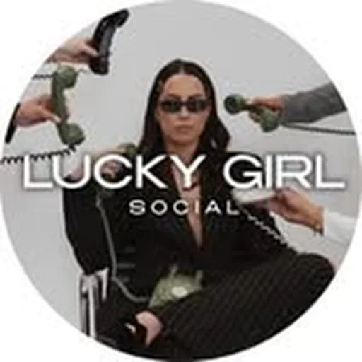 @itsluckygirlsocial profile image