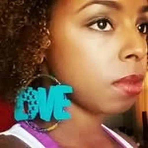 @itsmechi_chi profile image