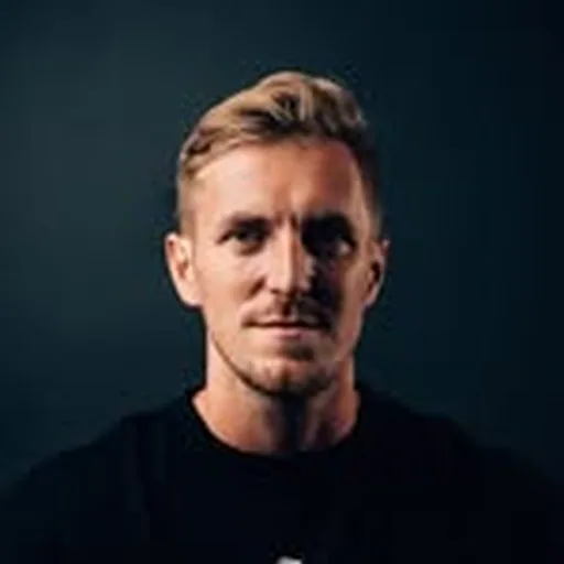 @itsoliverloenn profile image