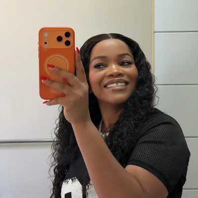 @itsuwesheeli profile image