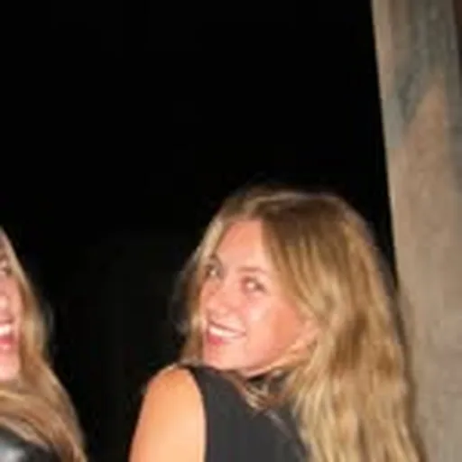 @ivydaviss profile image