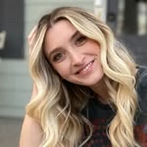 @jackie profile image