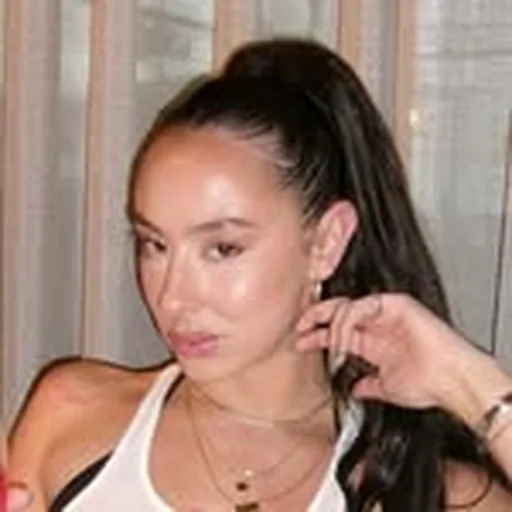 @jadeemoniquee profile image