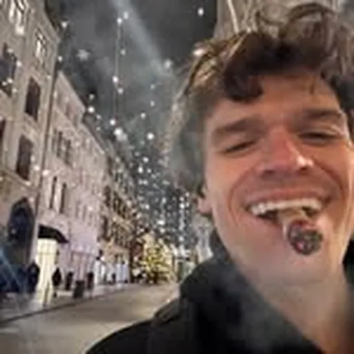 @jamesonroper profile image