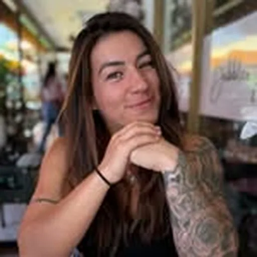 @janaisamma profile image
