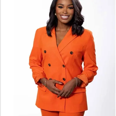 @janelleburrell profile image