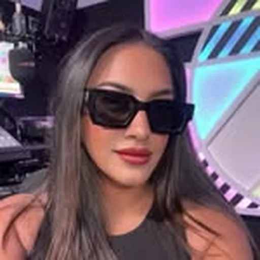 @jasmine_takhar profile image