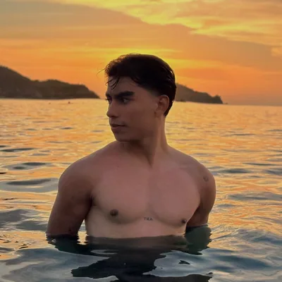 @javieralvarez_555 profile image