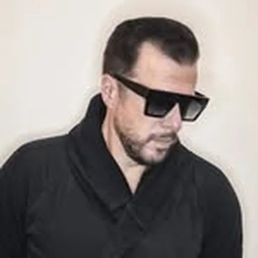 @jay_lumen profile image